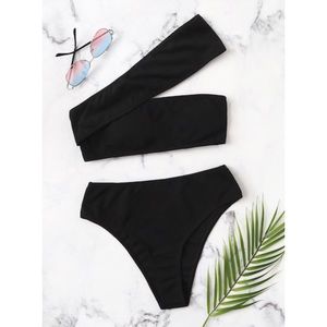 BRAND NEW!One shoulder top high waisted bikini set